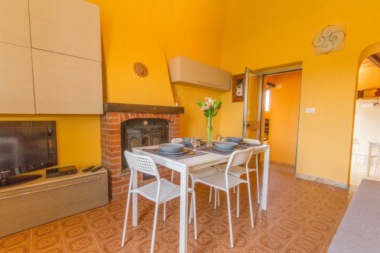 Villa Pedalando Sul Mare Finale Ligure Exterior foto